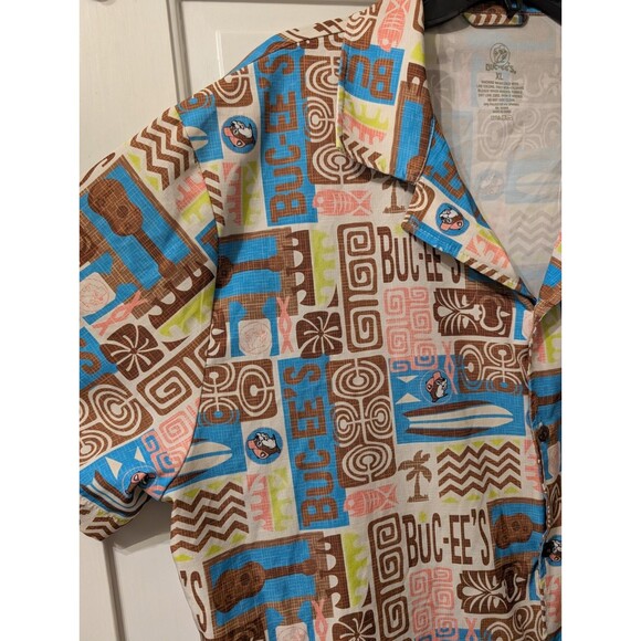 Buc-ee’s Hawaiian Tiki Shirt XL Brown Blue Surfboards Tropical Aloha Button Up - Picture 6 of 12